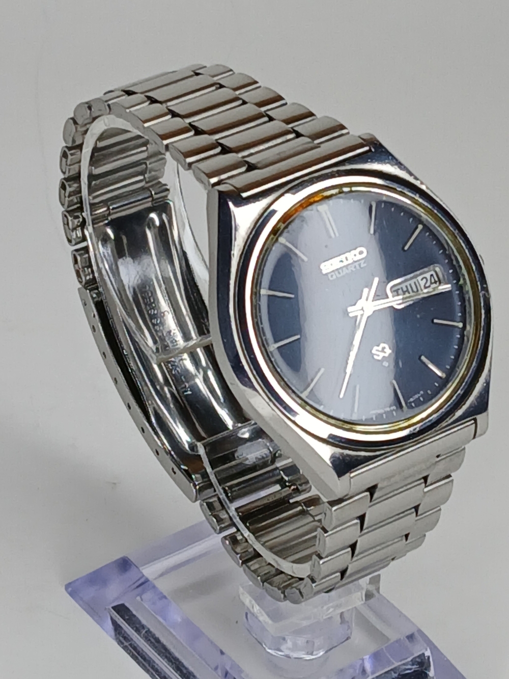 Vintage Seiko Quartz Men's Watch 7546-8049 Day/Date Blue Dial Stainless Steel